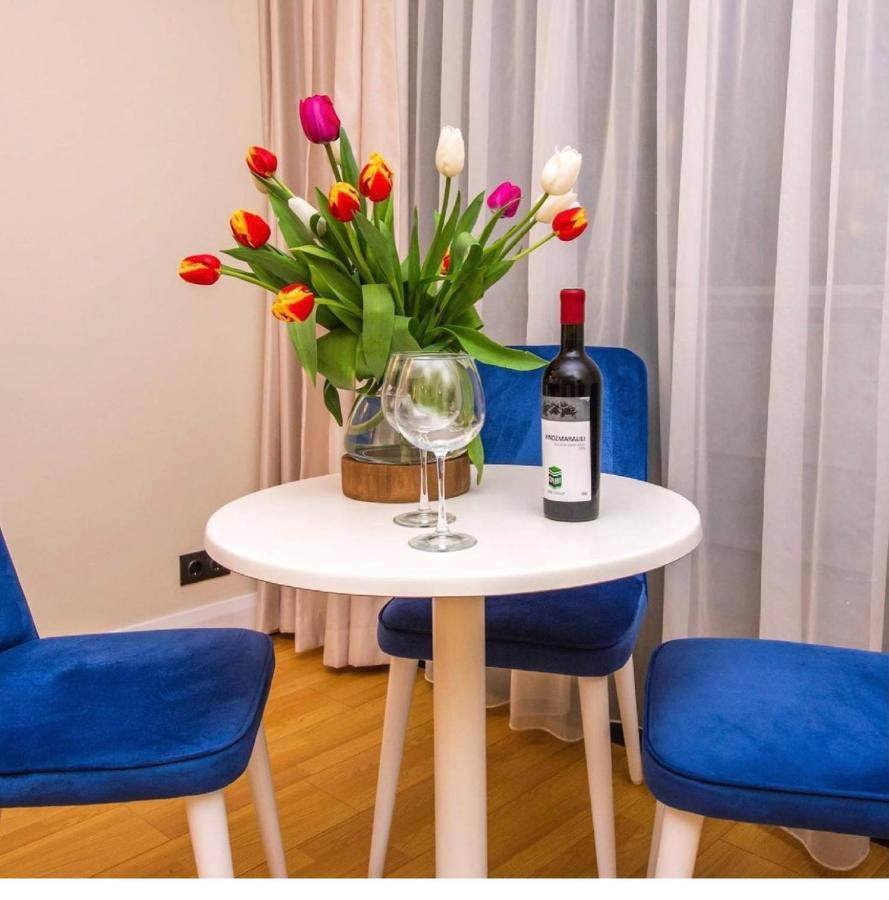 Orbi City Suite Batoumi Extérieur photo