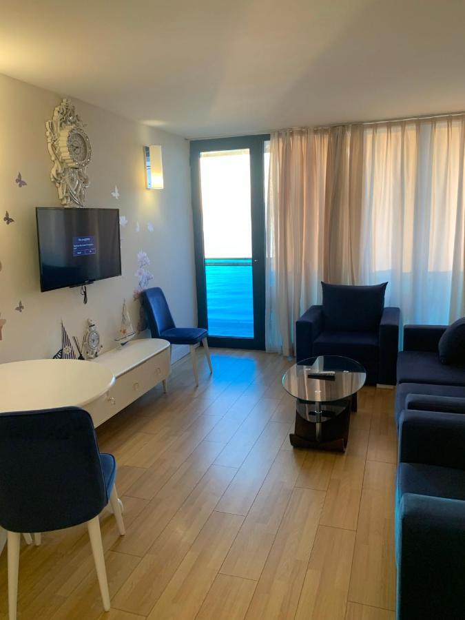 Orbi City Suite Batoumi Extérieur photo
