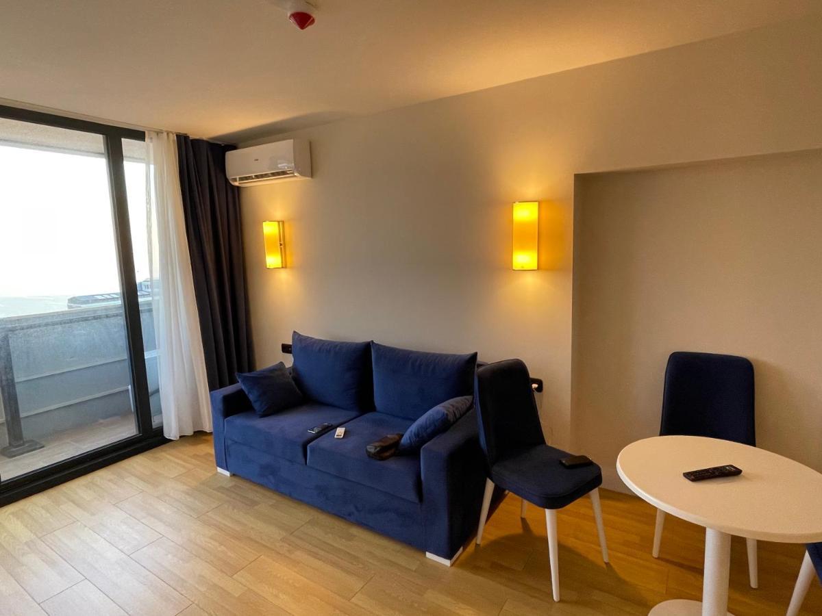 Orbi City Suite Batoumi Extérieur photo