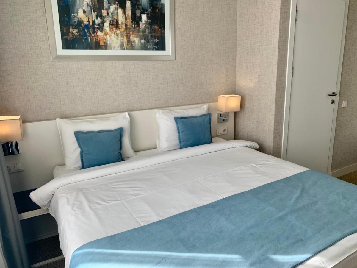 Orbi City Suite Batoumi Extérieur photo